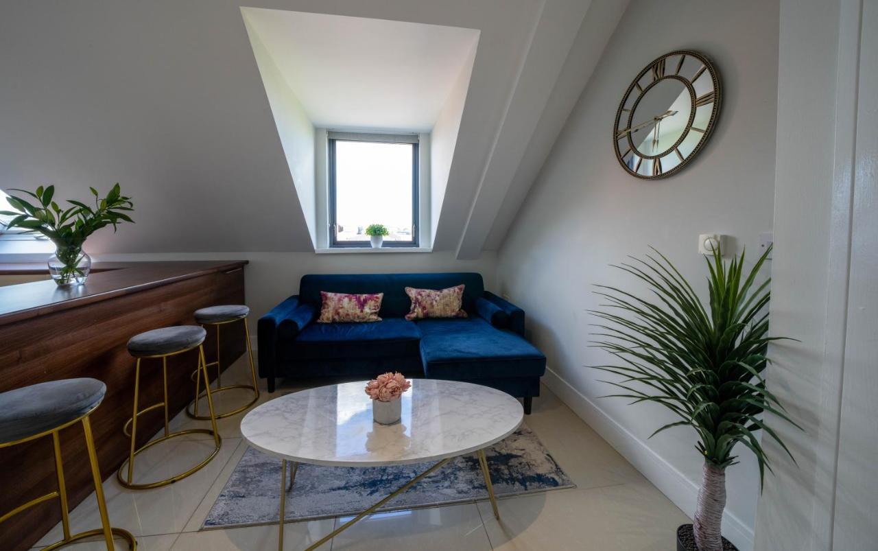 בלפסט Three Bed Apartment Sleeps 5 In Botanic מראה חיצוני תמונה